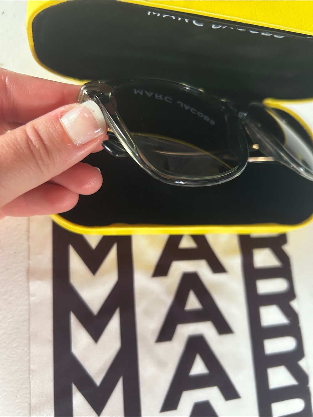 Marc Jacobs Sunglasses - Picture 3 of 8